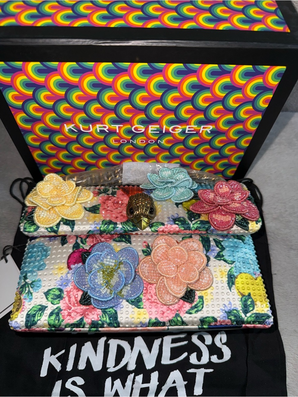 Kurt Geiger Mini Kensington Flower bag with dust bag - Picture 12 of 17